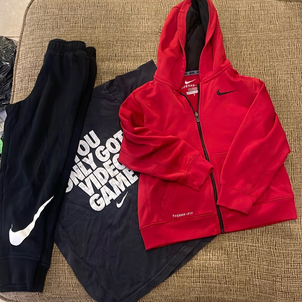 Nike boys Bundle